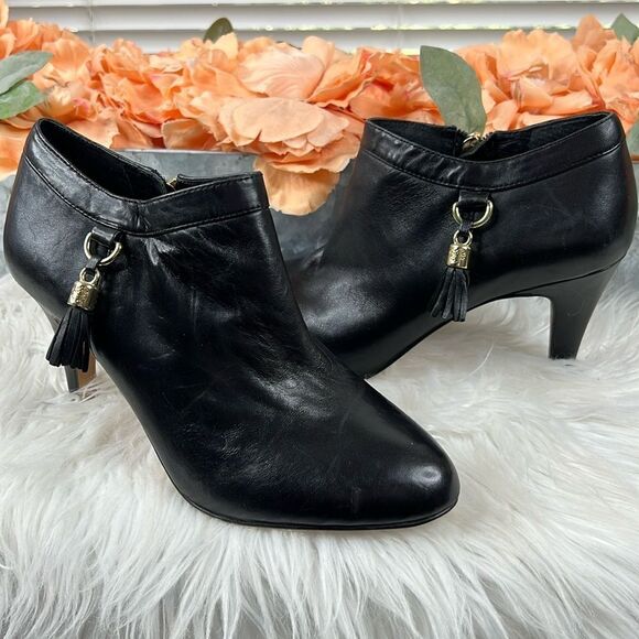 Vince Camuto Vecka Side Tassel Dress Ankle Booties Sz 7 NWT - Picture 1 of 11